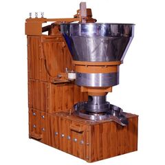KACHI GHANI WOODEN OIL PRESS MACHINE