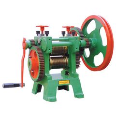 DOMESTIC MANUAL SUGARCANE MACHINE WITH STAINLESS STEEL ROLLERS