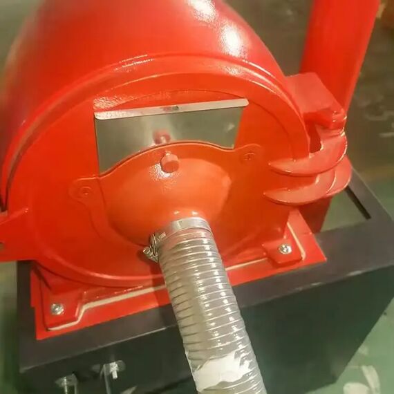 AUTO FEED GRINDER WITH 3 HP MOTOR