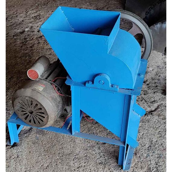 AUTOMATIC GROUNDNUT PEANUT SHELLING MACHINE WITH 0.5HP MOTOR