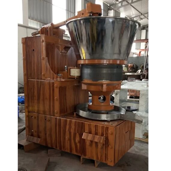 KACHI GHANI WOODEN OIL PRESS MACHINE