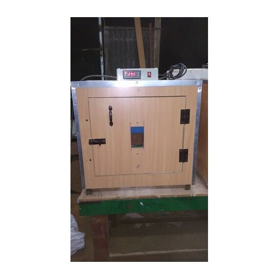 AUTOMATIC 100 CAPACITY WOODEN EGG INCUBATOR